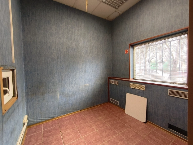 Снять коммерческую недвижимость в Калуге. Вариант № 10287084, 3, площадь - квм, цена 125000 рублей