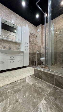 Купить трехкомнатную квартиру в Северодвинске. Вариант № 17564, 19, площадь -  квм, цена 16499000 рублей