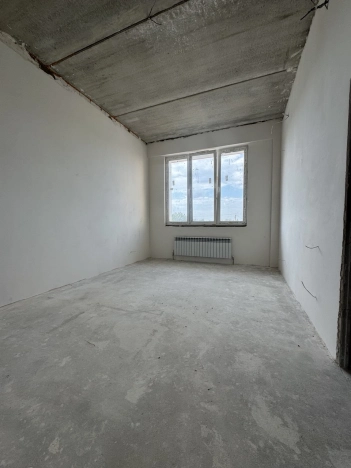 Купить торговые помещения в Строителе. Вариант № 3953457, 1, площадь -  квм, цена 2400000 рублей