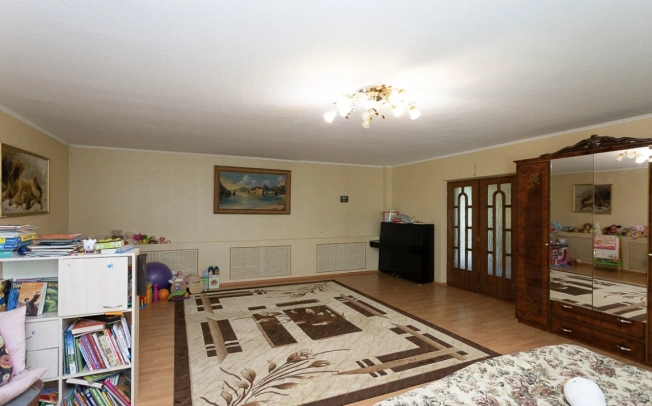 Купить дом в районе Фрунзенский в Владимире. Вариант № 1298298, 9, площадь -  квм, цена 13450000 рублей