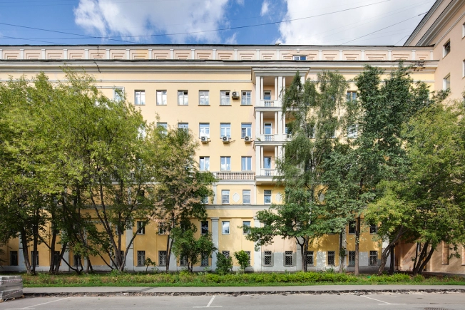 Купить квартиру в Москве. Вариант № 9179502, 17, площадь -  квм, цена 25800000 рублей