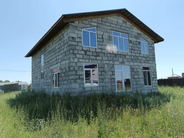 Купить дом в Тюменской области. Вариант № 19882, 2, площадь -  квм, цена 4490000 рублей