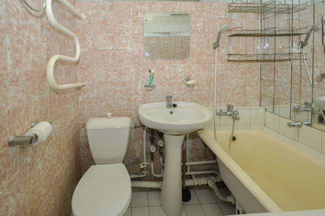 Купить трехкомнатную квартиру в районе Советский в Новосибирске. Вариант № 2480793, 20, площадь -  квм, цена 8200000 рублей