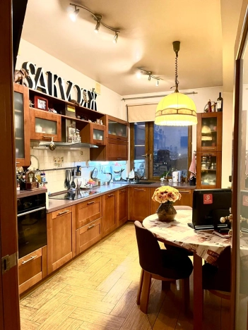 Купить квартиру в районе Раменки в Москве. Вариант № 3953695, 6, площадь -  квм, цена 51210000 рублей