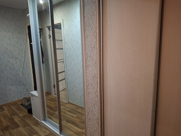 Снять квартиру в Тобольске. Вариант № 10283896, 9, площадь -  квм, цена 30000 рублей