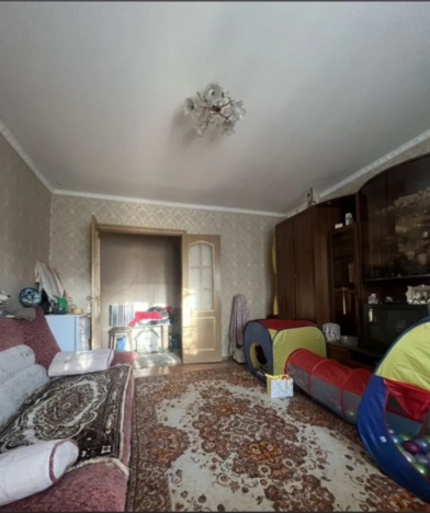 Купить квартиру в Улан-Удэ. Вариант № 10327213, 5, площадь -  квм, цена 7750000 рублей