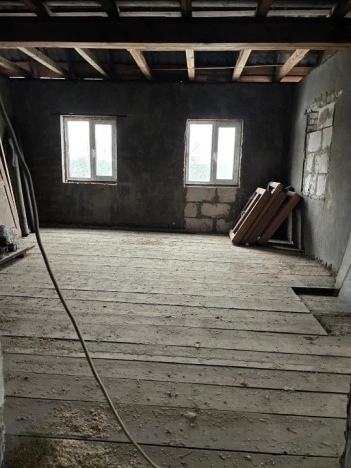 Купить дом в Брянской области. Вариант № 21038, 14, площадь -  квм, цена 2350000 рублей