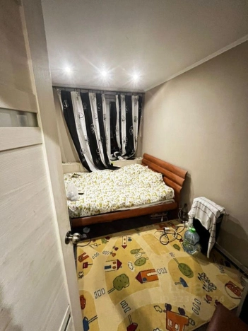 Купить трехкомнатную квартиру у метро Коммунарка в Москве. Вариант № 10000690, 3, площадь -  квм, цена 10400000 рублей