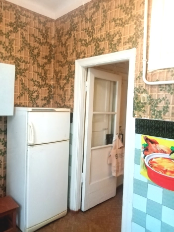 Купить трехкомнатную квартиру на улице Молодогвардейская в Омске. Вариант № 18174, 7, площадь -  квм, цена 4285000 рублей