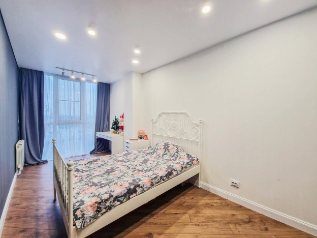 Купить двухкомнатную квартиру в Иванове. Вариант № 283790, 2, площадь -  квм, цена 11000000 рублей