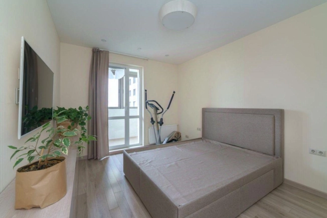 Купить квартиру в Москве. Вариант № 10004966, 27, площадь -  квм, цена 46400000 рублей