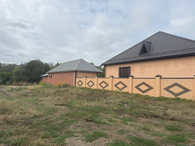 Купить дом в Краснодаре. Вариант № 6148545, 25, площадь -  квм, цена 15500000 рублей