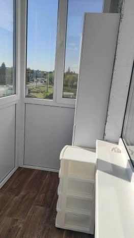 Купить однокомнатную квартиру на улице Советская в Тюменской области. Вариант № 4830772, 4, площадь -  квм, цена 3200000 рублей