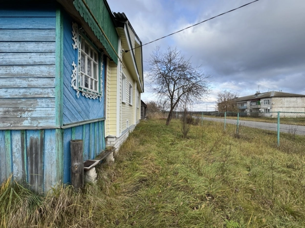 Купить дом на улице 1 Мая в Нижегородской области. Вариант № 8761861, 3, площадь -  квм, цена 950000 рублей