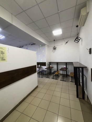 Снять коммерческую недвижимость в Северодвинске. Вариант № 2484214, 5, площадь -  квм, цена 110000 рублей