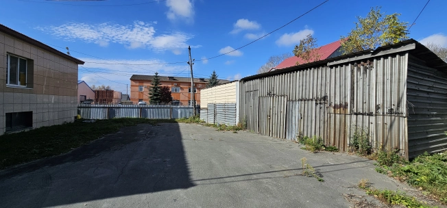 Купить коммерческую недвижимость в Южно-Сахалинске. Вариант № 16671, 3, площадь -  квм, цена 145000000 рублей