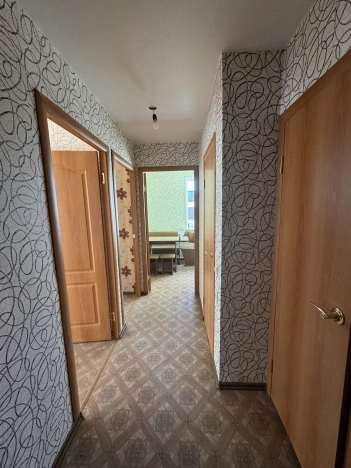 Купить двухкомнатную квартиру в Приморском крае. Вариант № 17899, 4, площадь -  квм, цена 3400000 рублей