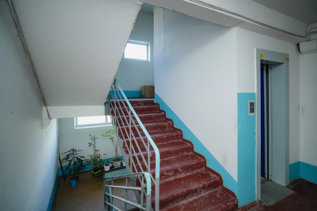 Купить двухкомнатную квартиру на улице Лукашевича в Омске. Вариант № 59476, 17, площадь -  квм, цена 5500000 рублей