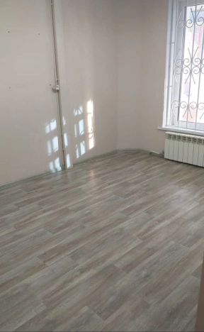 Купить офисы в Тобольске. Вариант № 43168, 5, площадь -  квм, цена 6500000 рублей