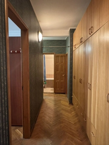 Купить квартиру в Москве. Вариант № 7661767, 5, площадь - квм, цена 60000000 рублей