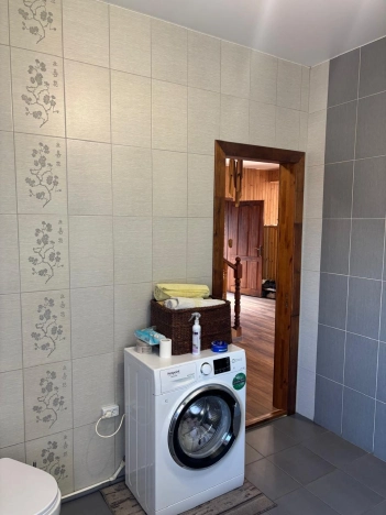 Купить дом на улице Садовая в Алтайском крае. Вариант № 38751, 27, площадь -  квм, цена 10500000 рублей