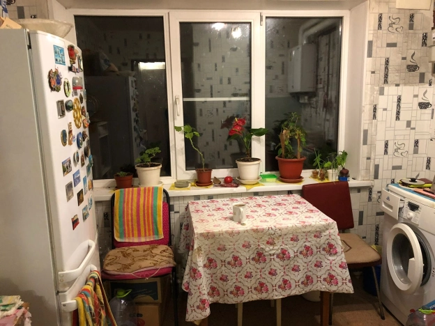 Купить трехкомнатную квартиру на вторичке в Калужской области. Вариант № 7579145, 3, площадь -  квм, цена 1600000 рублей