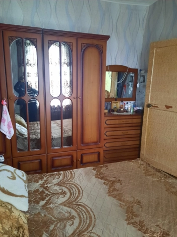 Купить трехкомнатную квартиру на улице Железнодорожная в Тюменской области. Вариант № 43991, 12, площадь -  квм, цена 1300000 рублей