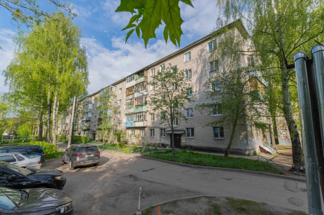 Купить квартиру на улице Добросельская в Владимире. Вариант № 41353, 15, площадь -  квм, цена 4750000 рублей