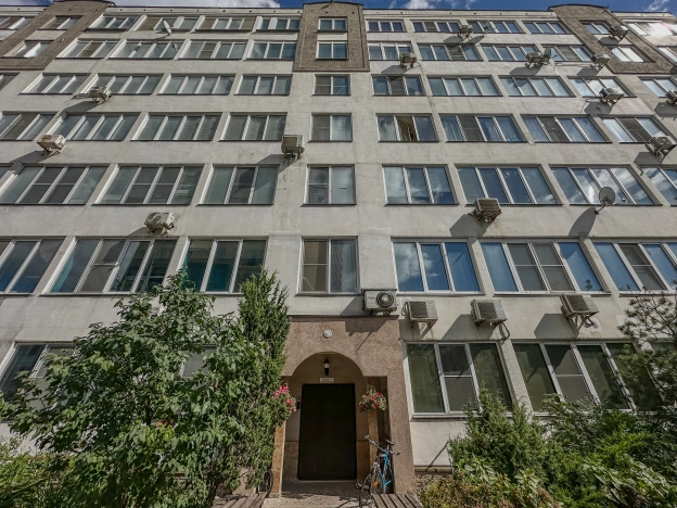 Купить квартиру в Москве. Вариант № 2960494, 25, площадь - квм, цена 35500000.0000 рублей