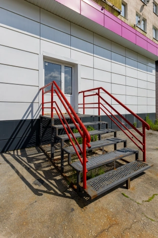 Купить коммерческую недвижимость в Медвежьегорске. Вариант № 47210, 23, площадь -  квм, цена 10000000 рублей