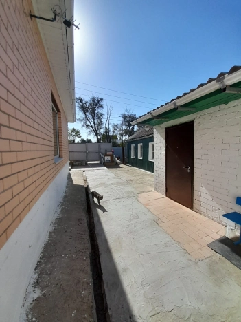 Купить дом на улице Хомутникова в Элисте. Вариант № 23158, 10, площадь -  квм, цена 10000000 рублей