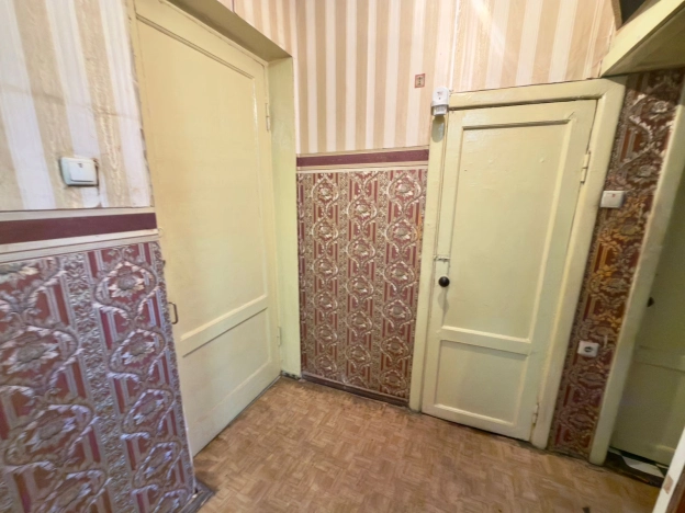 Купить квартиру в Москве. Вариант № 8821971, 6, площадь -  квм, цена 27000000 рублей