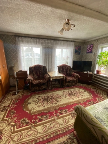 Купить дом на улице Садовая в Алтайском крае. Вариант № 2097163, 9, площадь -  квм, цена 3000000 рублей