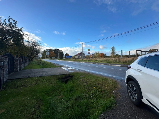 Купить четырехкомнатную квартиру в Калининградской области. Вариант № 8268923, 27, площадь -  квм, цена 5100000 рублей