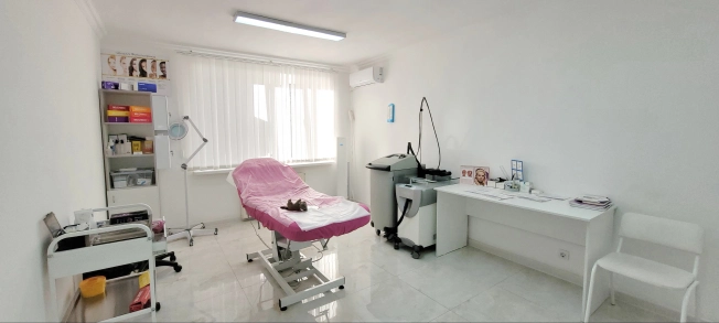 Купить коммерческую недвижимость в Калининграде. Вариант № 9536772, 8, площадь -  квм, цена 17500000 рублей