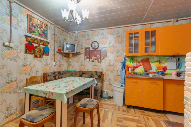 Купить дом в Ярославской области. Вариант № 1632, 13, площадь -  квм, цена 4500000 рублей