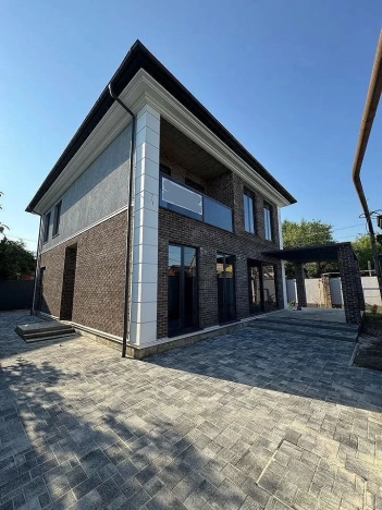 Купить дом в Краснодаре. Вариант № 2597173, 2, площадь -  квм, цена 77000000 рублей