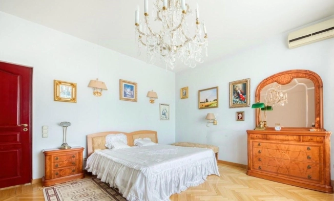 Купить квартиру в Москве. Вариант № 3352473, 3, площадь - квм, цена 175000000.0000 рублей