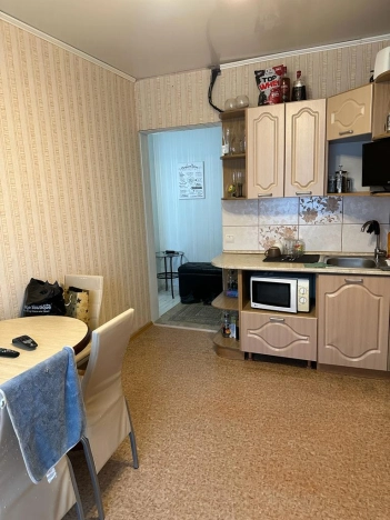 Снять квартиру в Омске. Вариант № 803520, 18, площадь -  квм, цена 40000 рублей