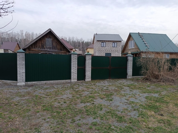 Купить дом в районе Заельцовский в Новосибирске. Вариант № 8049, 8, площадь -  квм, цена 5300000 рублей