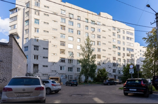 Купить квартиру в Коврове. Вариант № 3772703, 18, площадь -  квм, цена 4300000 рублей