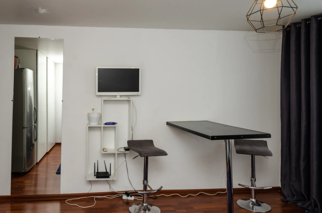 Купить квартиру на улице Выборная в Новосибирске. Вариант № 25226, 9, площадь -  квм, цена 4200000 рублей