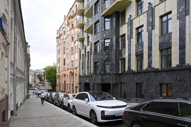 Купить квартиру в Москве. Вариант № 19743, 47, площадь - квм, цена 360000000.0000 рублей