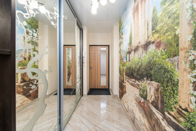 Купить квартиру на вторичке на улице Торфяная в Республике Башкортостан. Вариант № 10243476, 5, площадь -  квм, цена 15500000 рублей