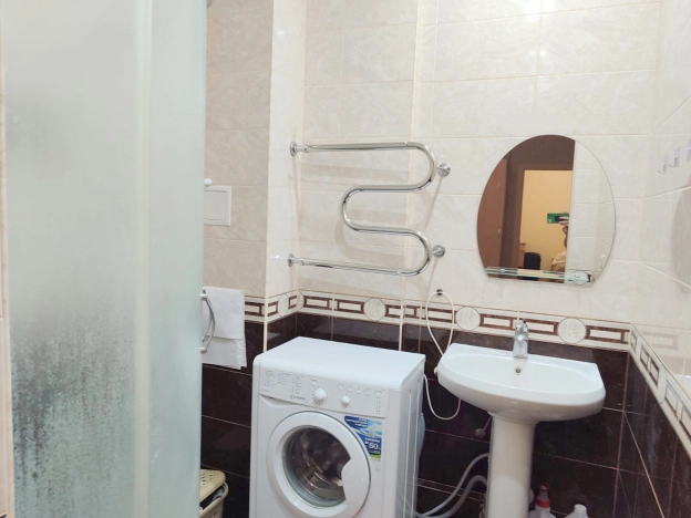 Купить двухкомнатную квартиру в Краснодаре. Вариант № 10419471, 6, площадь -  квм, цена 8000000 рублей