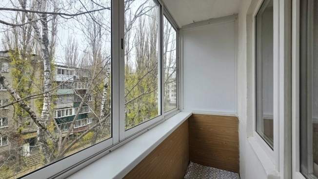 Купить однокомнатную квартиру в Липецкой области. Вариант № 9111477, 15, площадь - квм, цена 3100000 рублей