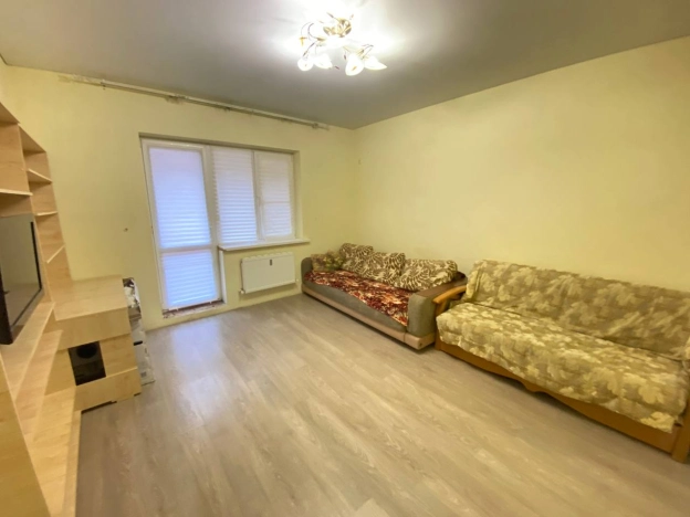 Купить квартиру на улице Евгении Жигуленко в Краснодаре. Вариант № 10937138, 6, площадь - квм, цена 4700000 рублей