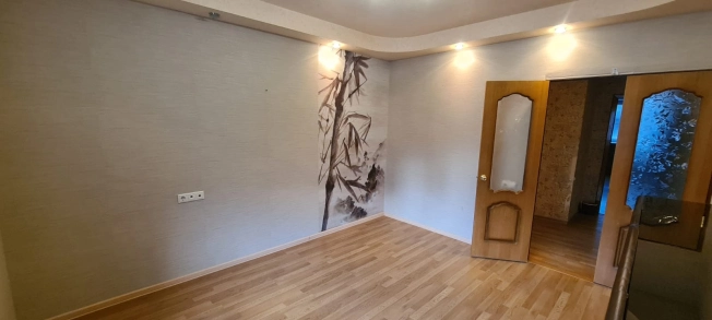 Купить четырехкомнатную квартиру в Владимирской области. Вариант № 2651218, 7, площадь -  квм, цена 13000000 рублей