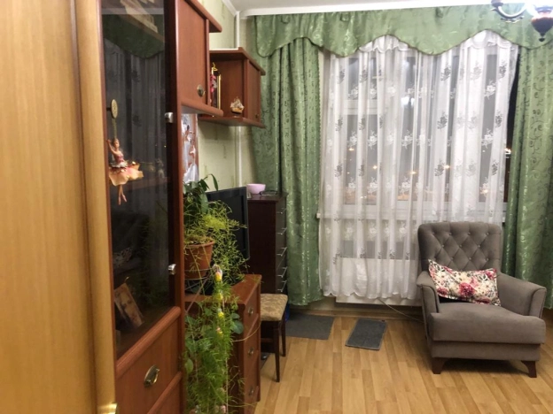 Купить квартиру на вторичке в Москве. Вариант № 5475, 15, площадь -  квм, цена 23000000 рублей