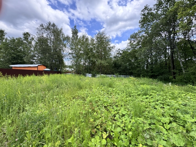 Купить земельный участок в Москве. Вариант № 54557, 3, площадь -  квм, цена 7600000 рублей